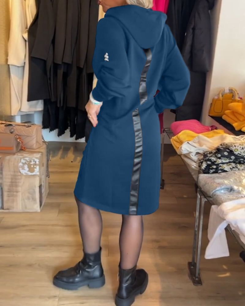 Alodia - Solides Kleid mit Kapuze und Taschen