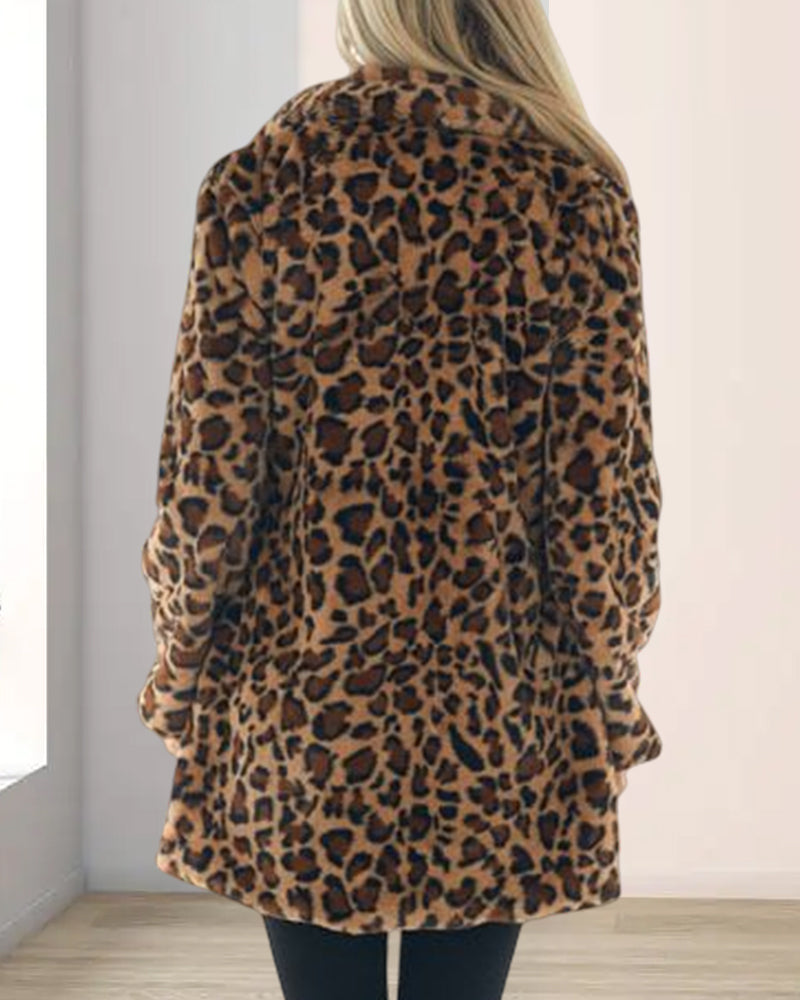 Laurentine - Plüschjacke mit Leopardenmuster