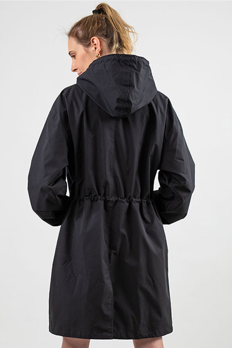 Alwine - Wasserfeste Windjacke mit Kapuze in Übergröße Regenjacke