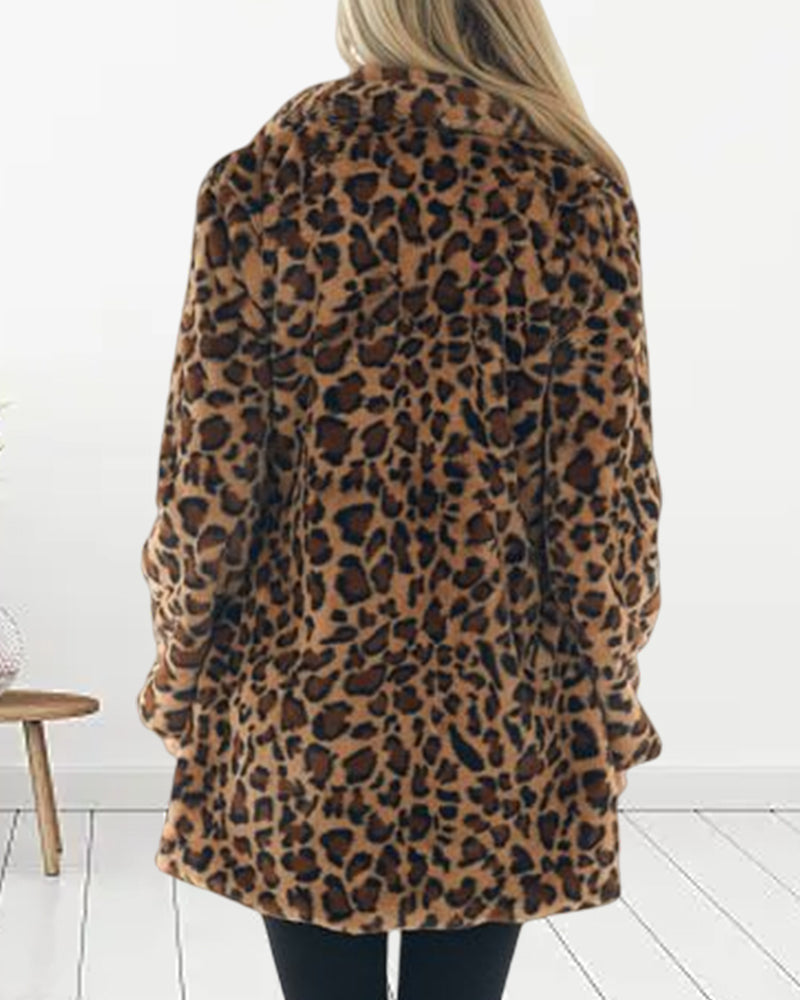 Laurentine - Plüschjacke mit Leopardenmuster