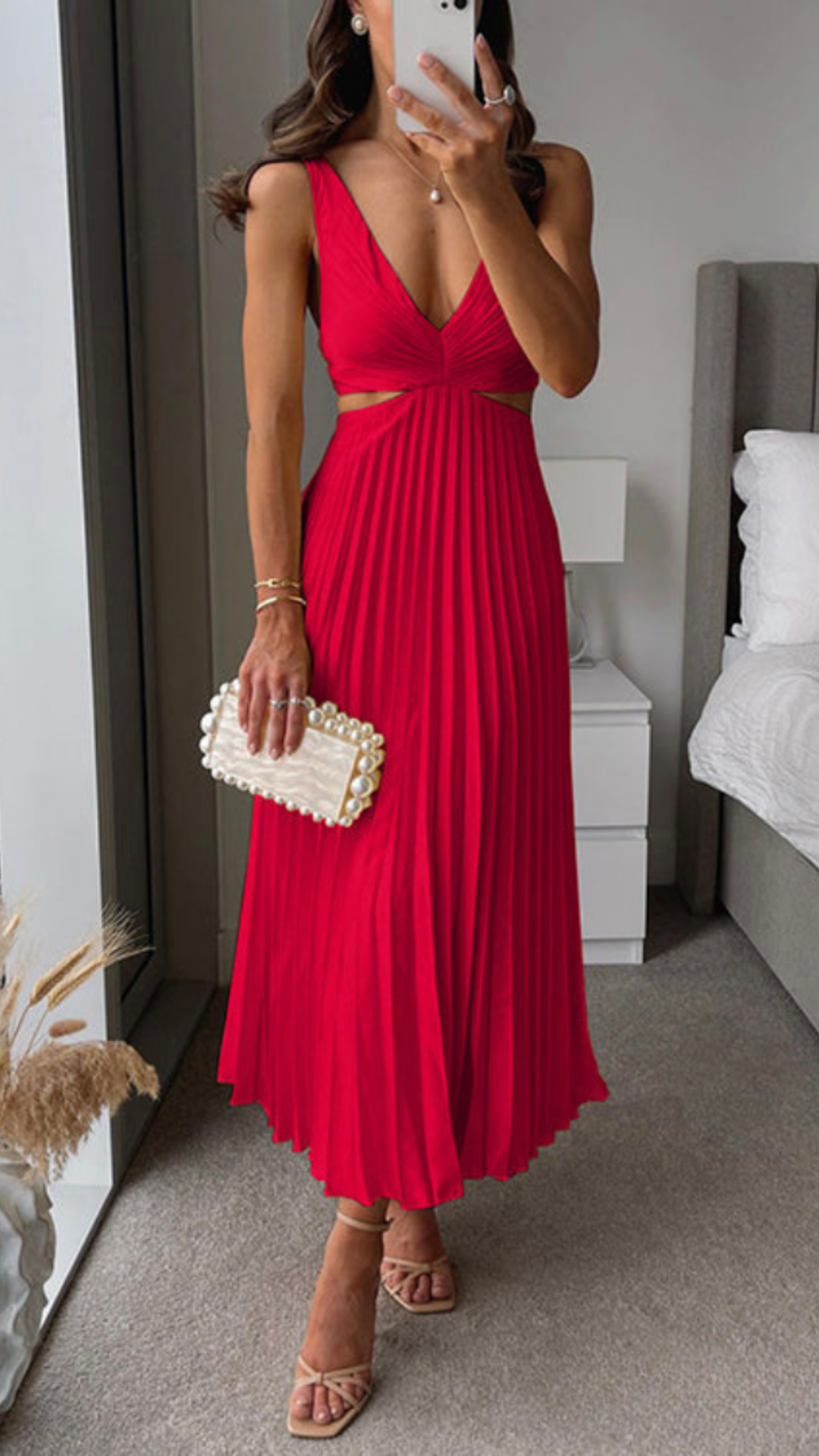 Almut - Plissiertes Langes Kleid Mit Ausgeschnittener Taille