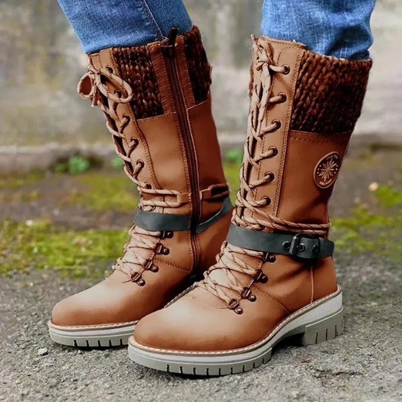 Annelinda - Hochwertige Schnürstiefel mit Schnalle, gestrickt