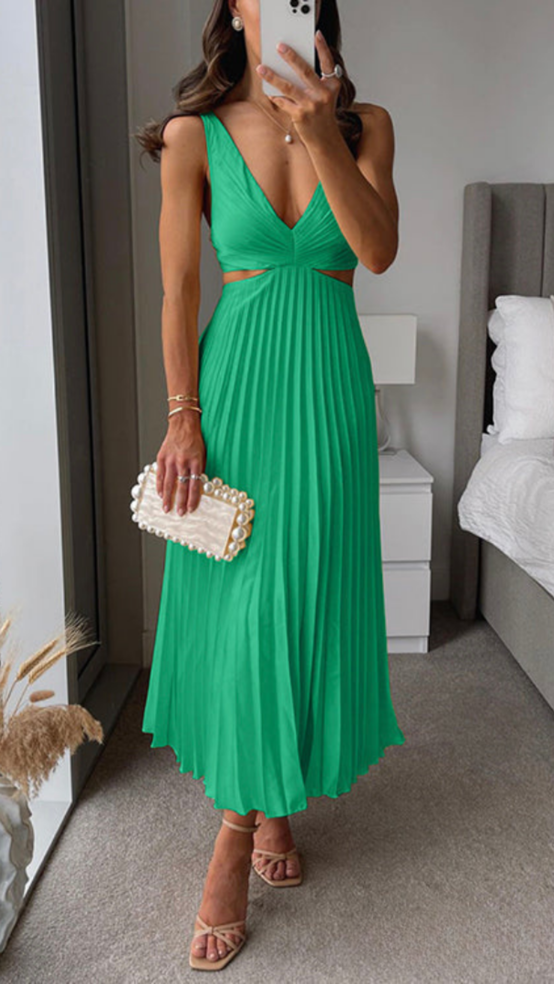 Almut - Plissiertes Langes Kleid Mit Ausgeschnittener Taille