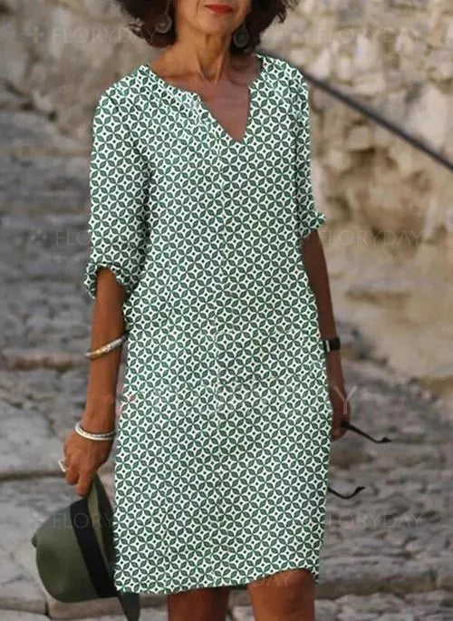 Aurora - Lose Kleid