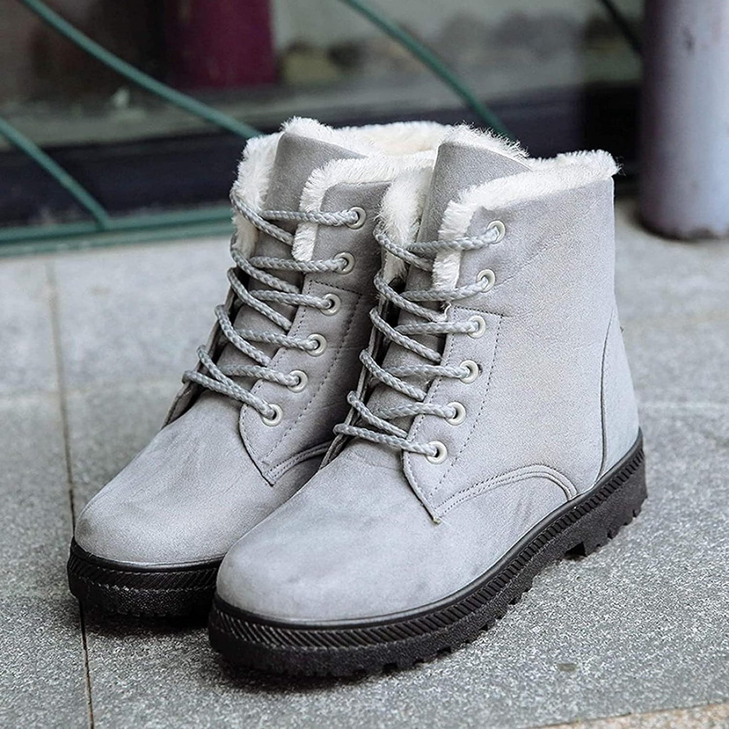 Aurora - Rutschfeste Schneestiefel mit Schnürsenkeln