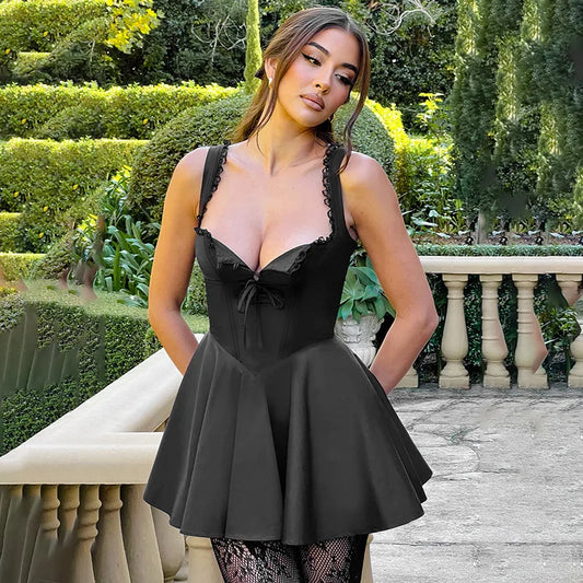 Xenia - Femininem Spitzen-Mini-Kleid